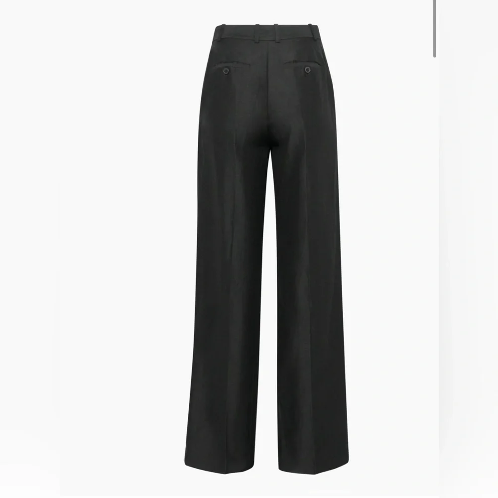 NWT Aritzia Babaton Agency Linen Pant Black Size 8 High-waisted straight leg